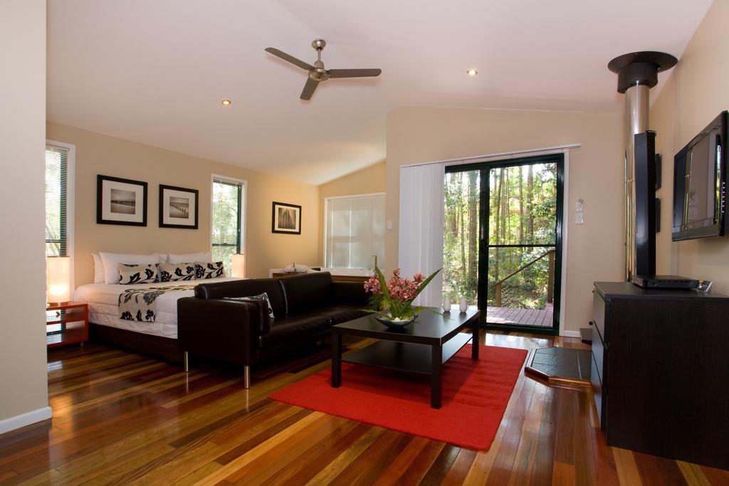 Amore On Buderim Rainforest Cabins Sunshine Coast Exterior photo